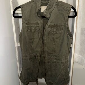 Olive Green Utility Vest